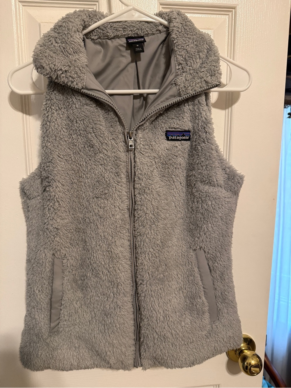 Patagonia women’s  Fuzzy Vest in Light Gray